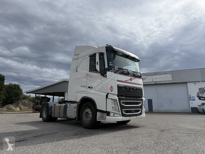 Cabeza tractora Volvo