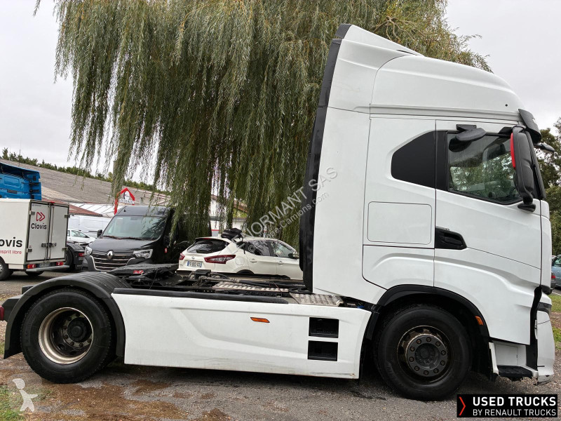 Iveco  tractor unit