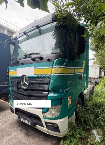 Tracteur Mercedes