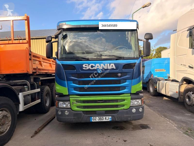 Scania G420 LNG tractor unit