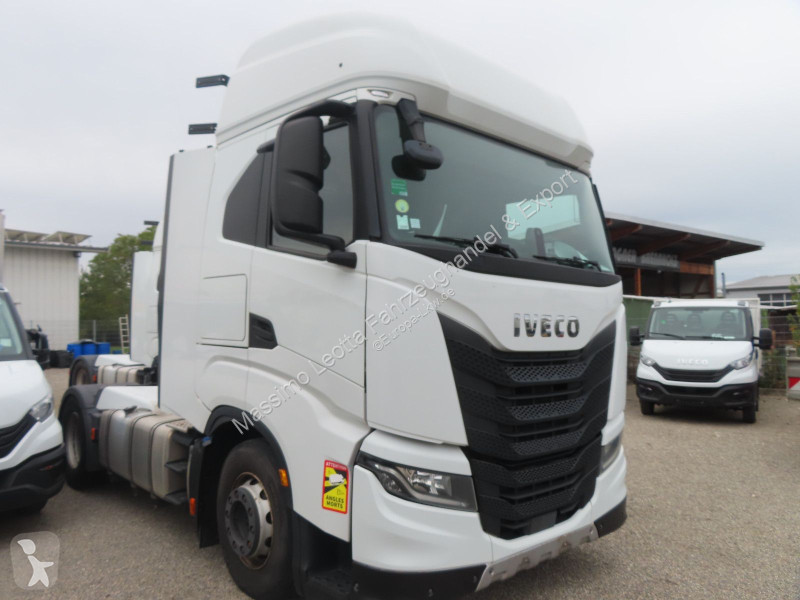 Iveco S-Way 490 Intarder FZ.13 tractor unit