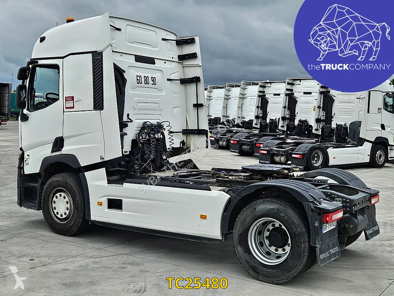 Renault T 520 tractor unit