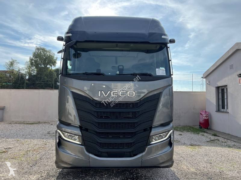 Iveco 500 tractor unit