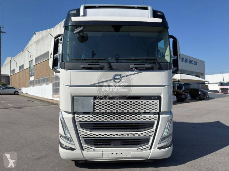 Volvo I SAVE 500 tractor unit