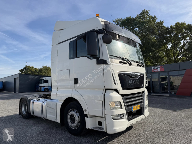 Tahač MAN TGX 18420 XLX, 2 tanks