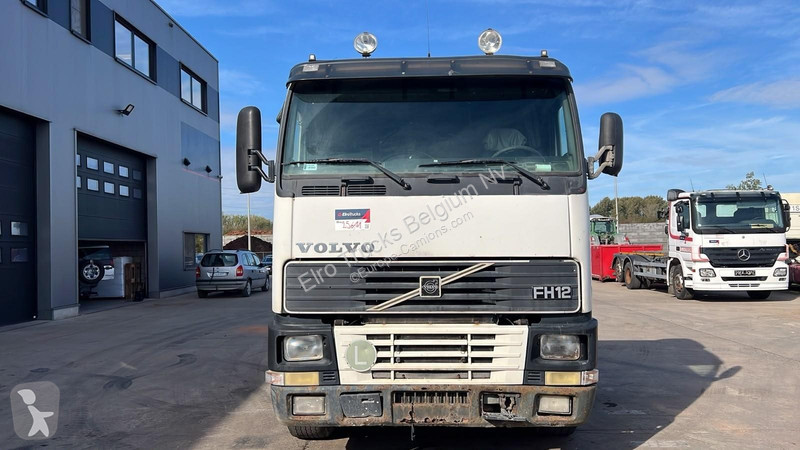 Tahač Volvo 12380 (HYDRAULIC PUMP / POMPE...