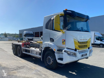 Tracteur Iveco