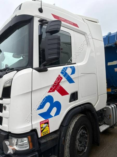 Scania 450 tractor unit