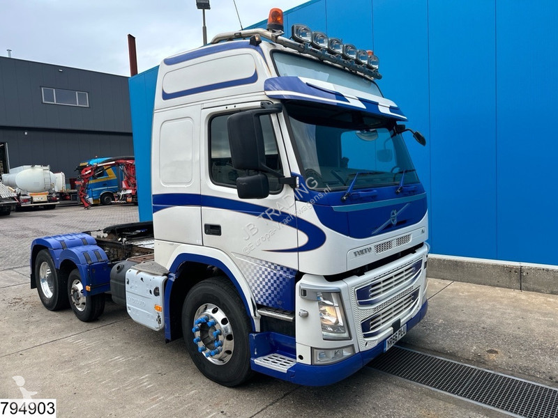 Tahač Volvo 460 EURO 6, 6x2, PTO, RHD
