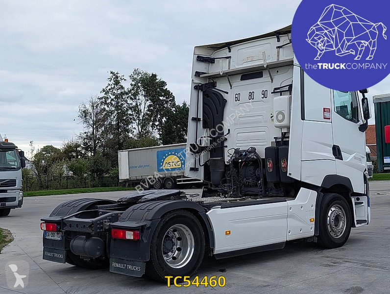 Renault T 520 tractor unit