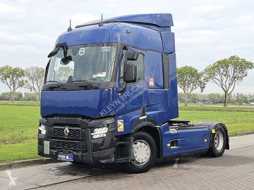 Renault tractor unit