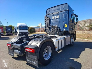 Renault tractor unit