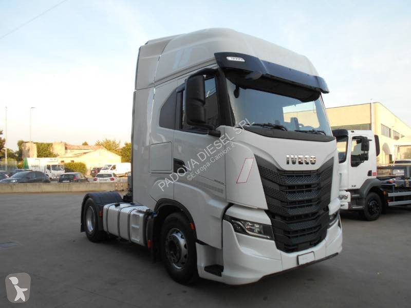 Tahač Iveco 510