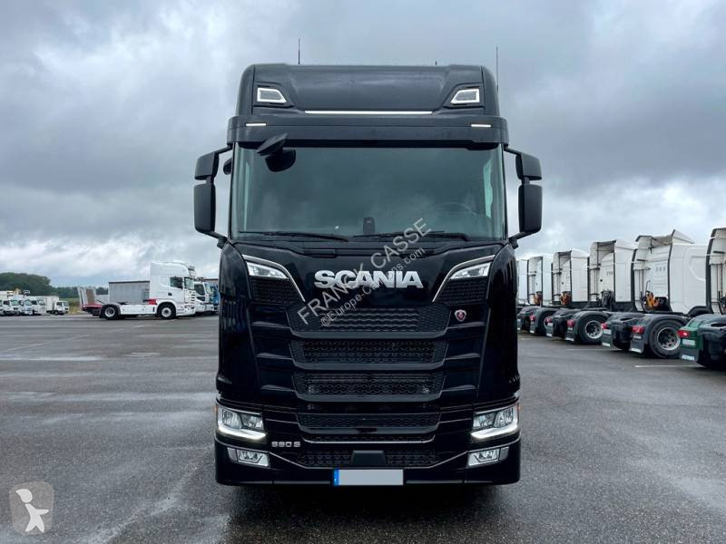 Scania 660 tractor unit