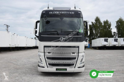 Volvo F6 FH 460 Globetrotter XL i-Save Side Skirts tractor unit