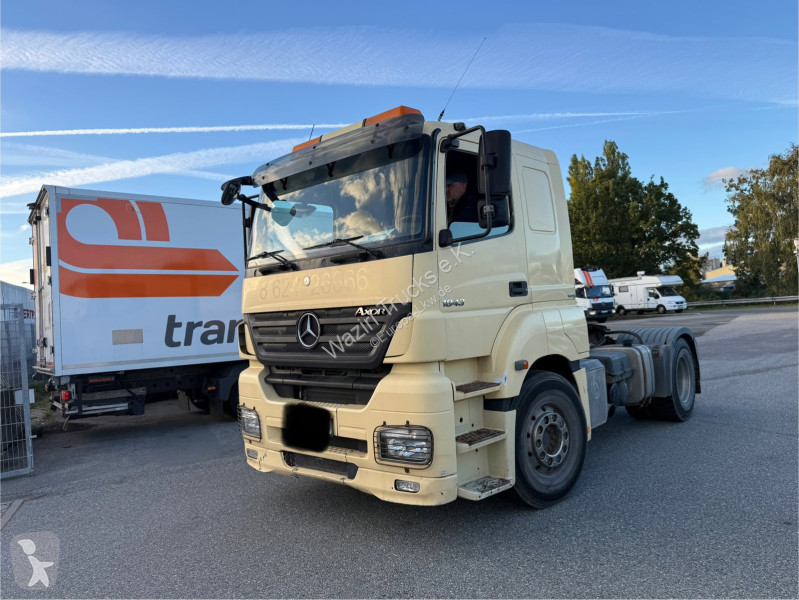 Mercedes 1843 tractor unit