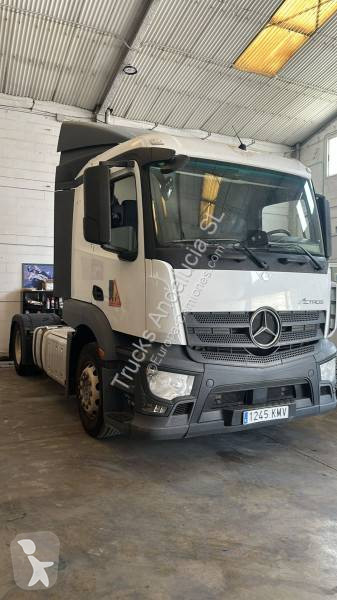 Traktor Mercedes 1846 LS