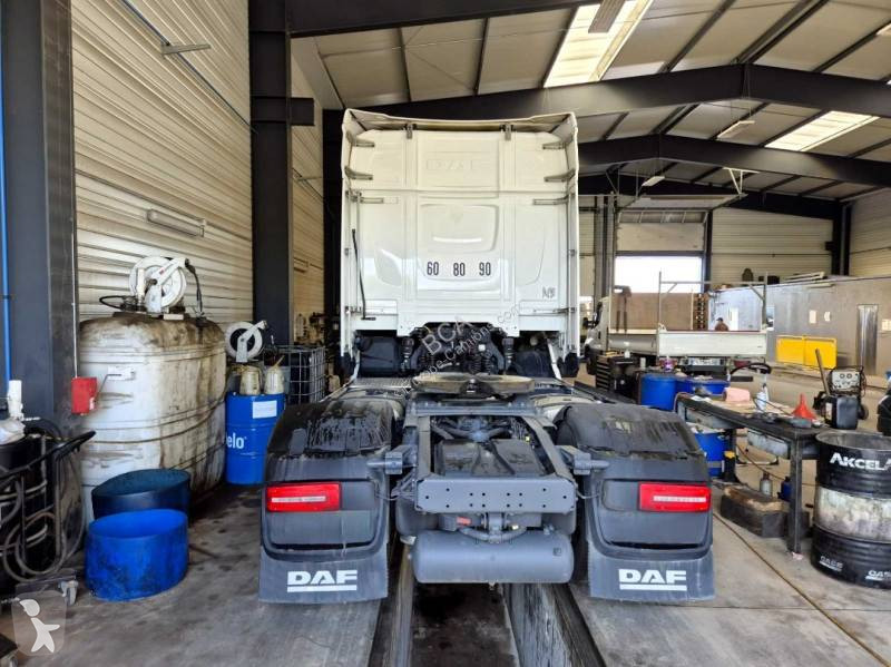 Traktor DAF 530 FT