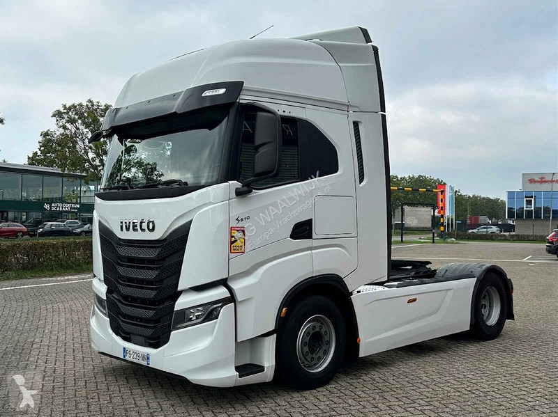 Iveco S Way 510 tractor unit