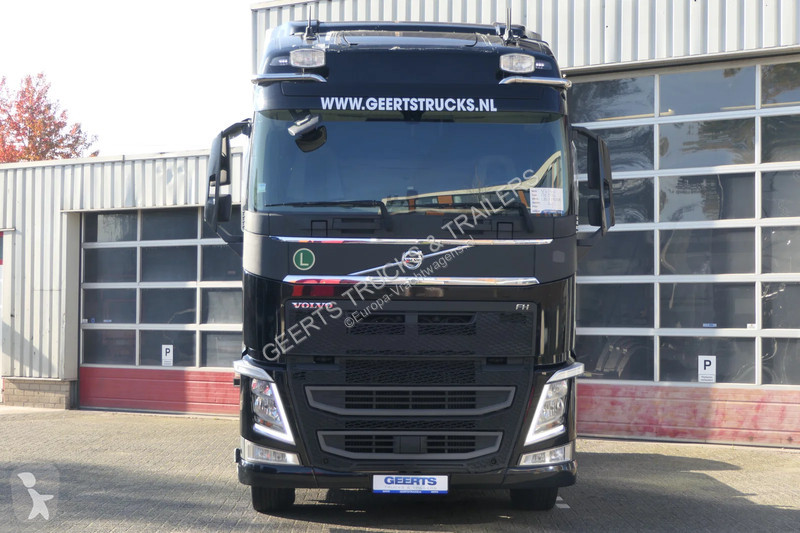 Traktor Volvo 500 | I-PARK-COOL | 2 Tanks |...