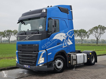 Volvo F6 FH 460 tractor unit