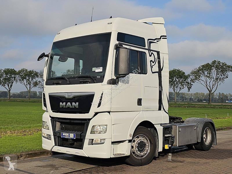 Traktor MAN TGX XXL
