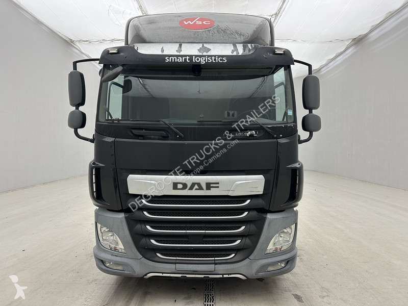 Traktor DAF 480