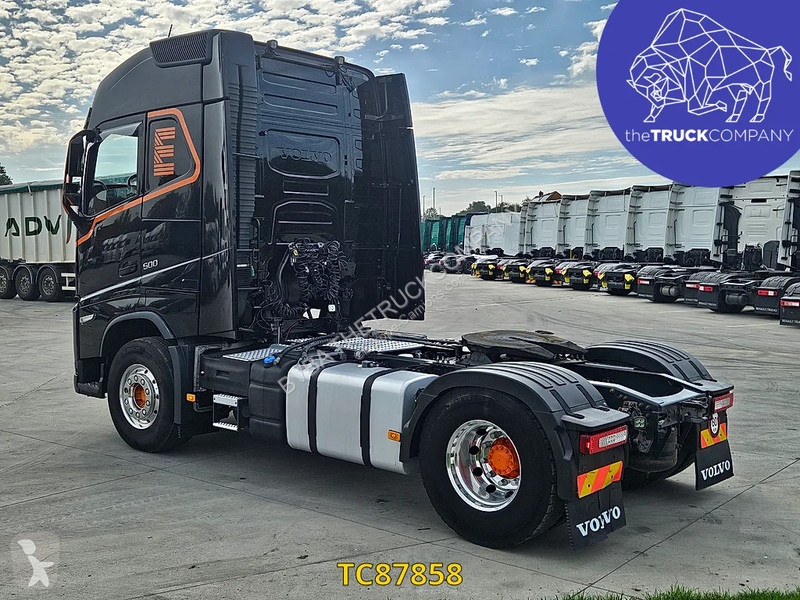 Traktor Volvo 500