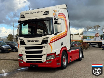 Scania R 580 Highline (800) - Euro 6 D - Side skirts - 2 diesel tanks - etarder - Night air conditioning tractor unit