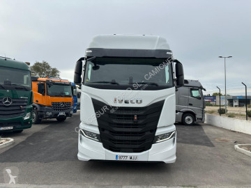 Iveco tractor unit