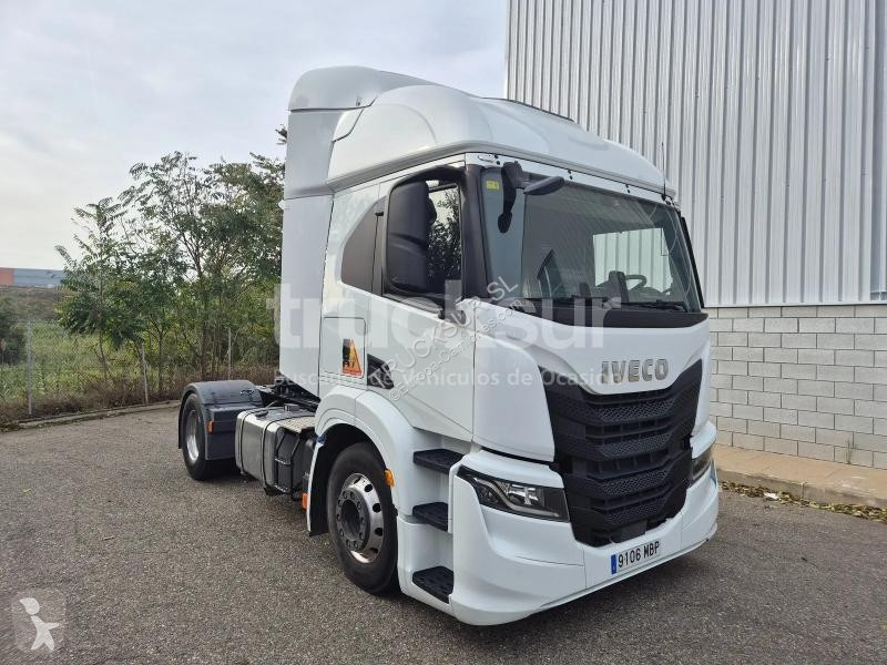 Traktor Iveco AT440S46T/P