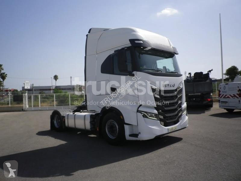 Iveco 510 tractor unit