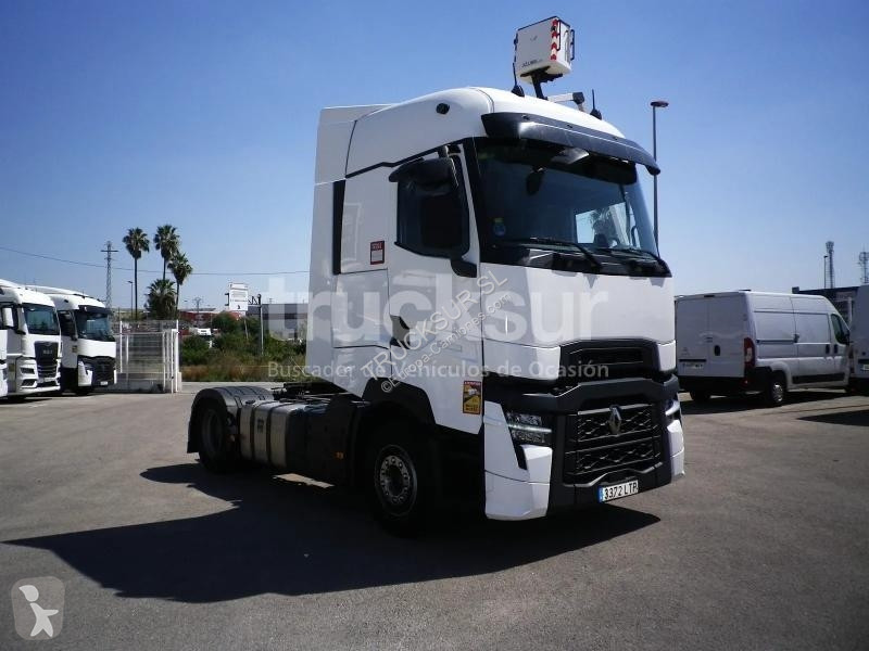 Renault T520 HIGH SLEEPER CAB EVO tractor unit