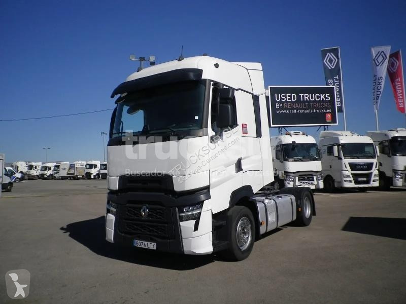 Renault T520 HIGH SLEEPER CAB tractor unit