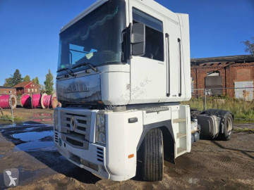 Renault tractor unit