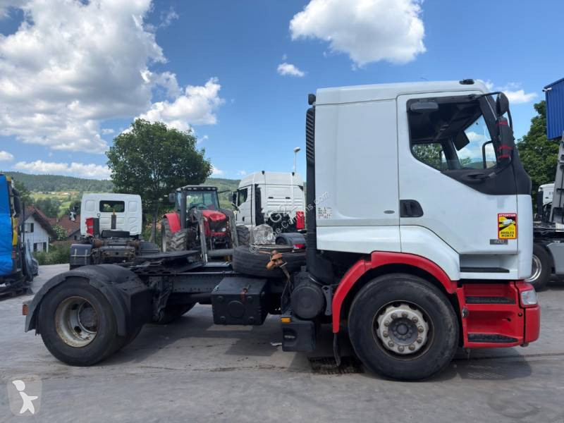 Renault 420 DCI tractor unit