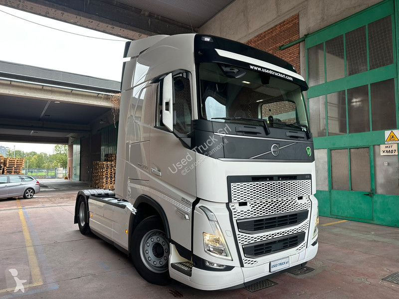 Volvo 500 tractor unit