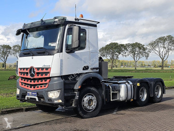 Mercedes tractor unit