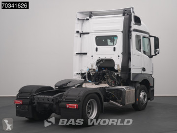 Mercedes tractor unit