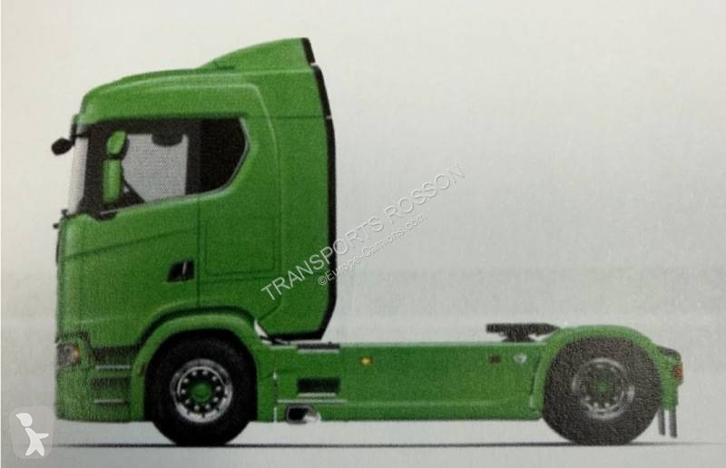 Traktor Scania 590