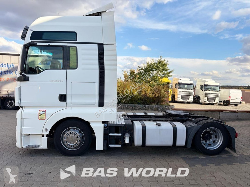 MAN 18.500 tractor unit