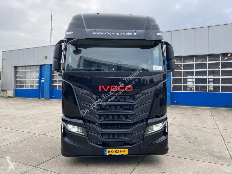 Iveco 500 / Automatic / 2x Tank tractor unit