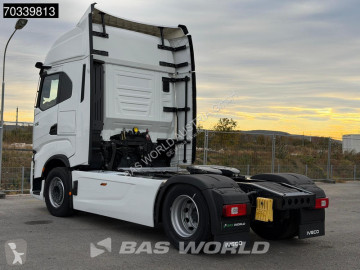 New Iveco tractor unit