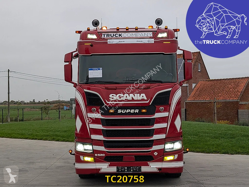 Scania 520 tractor unit