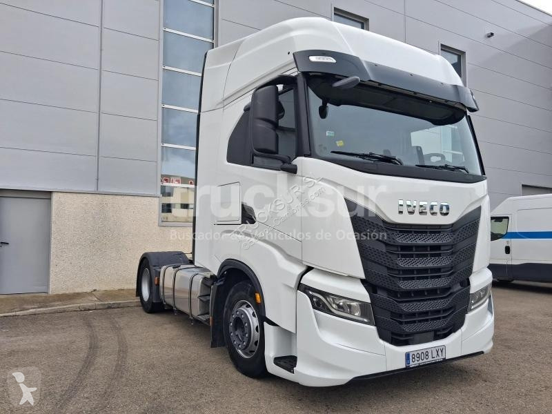 Tahač Iveco AS440S53T/P