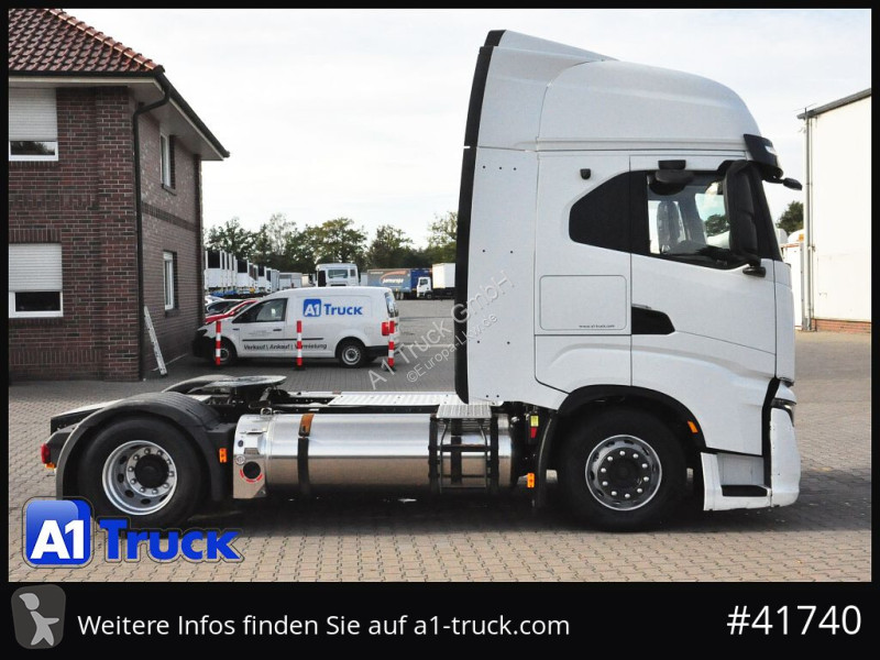 Traktor Iveco S-Way, LNG, Gas, 2x Tank, Navi...