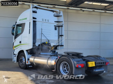 Traktor Iveco