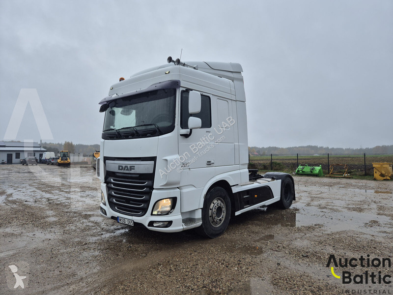 Nyergesvontató DAF 510 FT