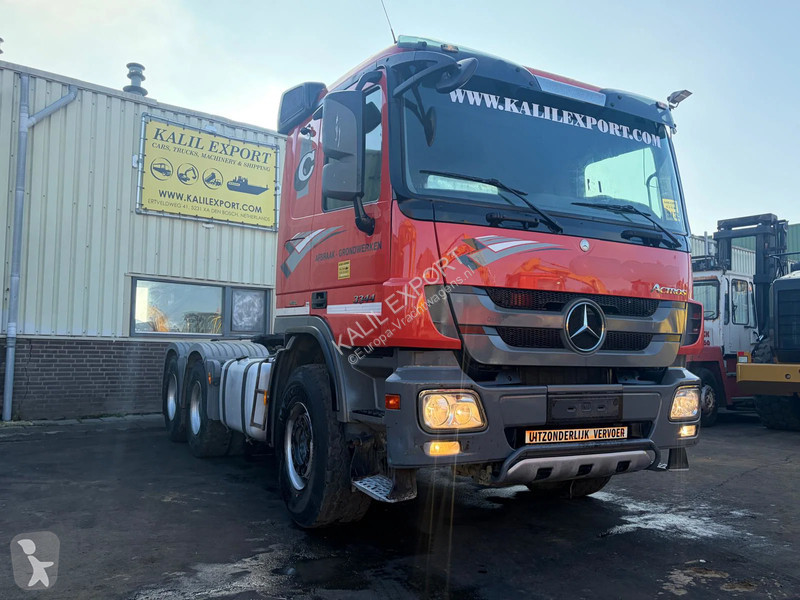 Traktor Mercedes 3344 MP3 - Tractor - Kipper...