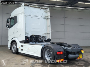 Tahač DAF XG 530 4X2 Retarder APK 08-2027 2x Tanks Standklima ACC